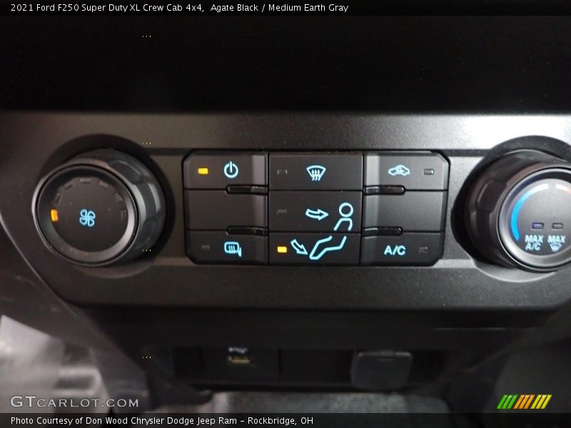 Agate Black / Medium Earth Gray 2021 Ford F250 Super Duty XL Crew Cab 4x4