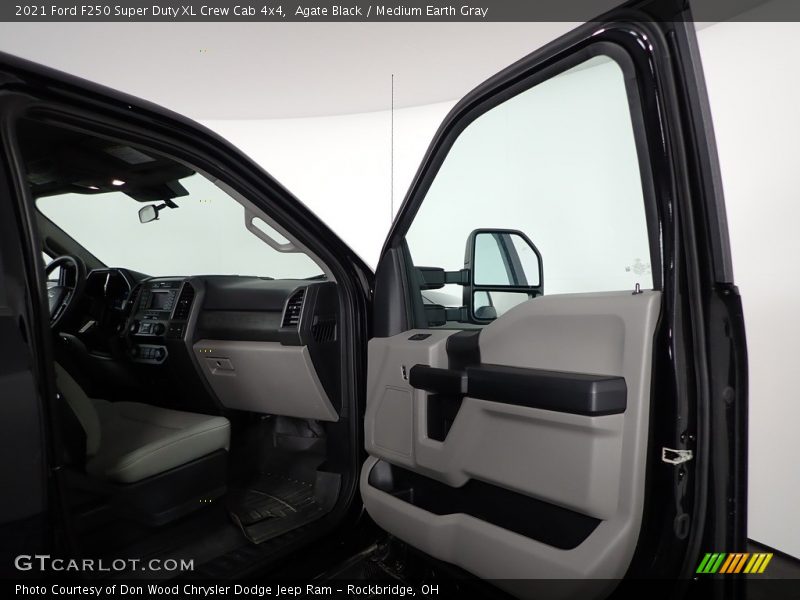 Agate Black / Medium Earth Gray 2021 Ford F250 Super Duty XL Crew Cab 4x4