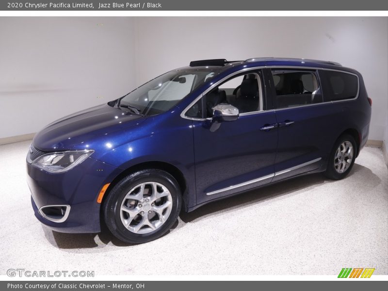 Jazz Blue Pearl / Black 2020 Chrysler Pacifica Limited