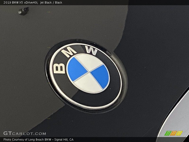Jet Black / Black 2019 BMW X5 xDrive40i