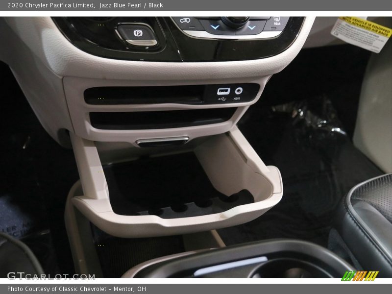 Jazz Blue Pearl / Black 2020 Chrysler Pacifica Limited