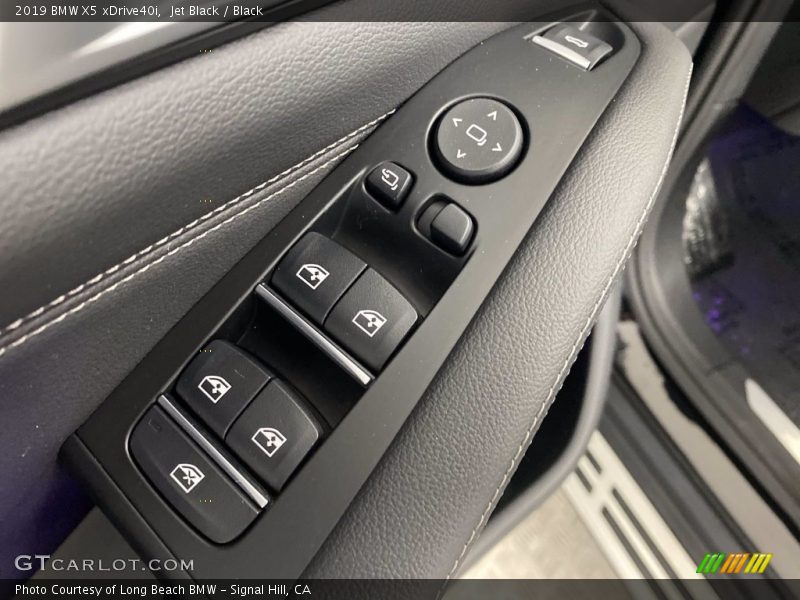 Jet Black / Black 2019 BMW X5 xDrive40i