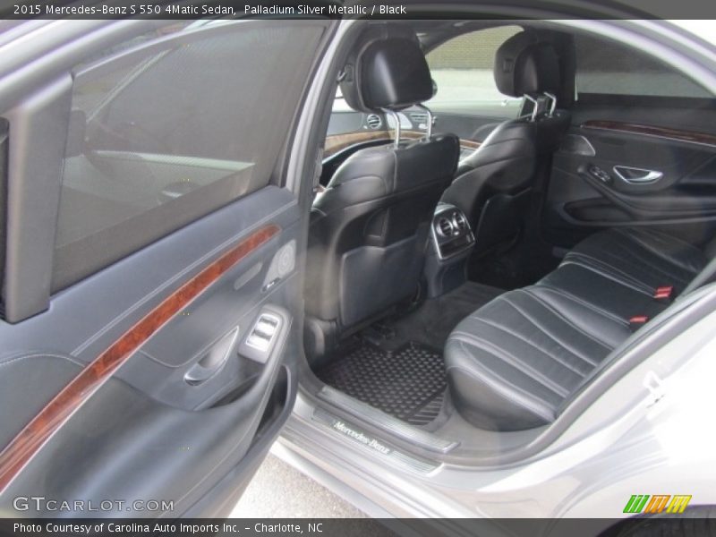 Palladium Silver Metallic / Black 2015 Mercedes-Benz S 550 4Matic Sedan