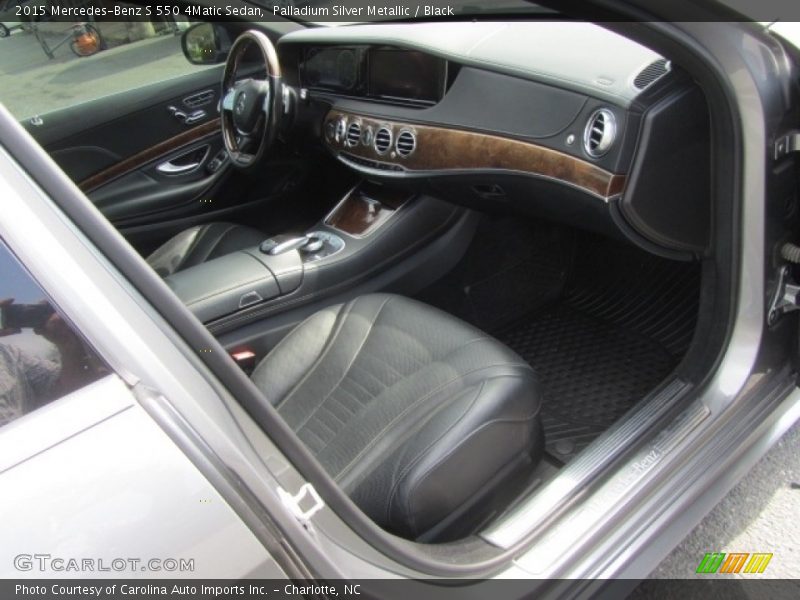 Palladium Silver Metallic / Black 2015 Mercedes-Benz S 550 4Matic Sedan