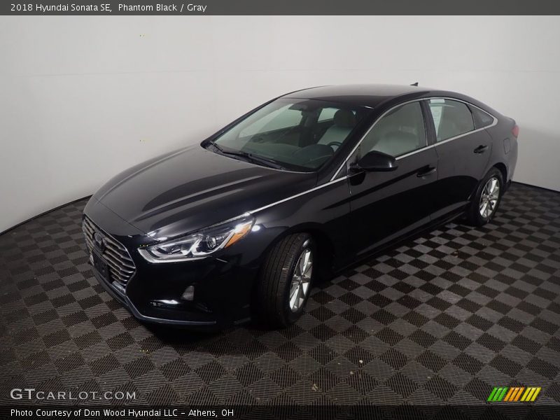 Phantom Black / Gray 2018 Hyundai Sonata SE