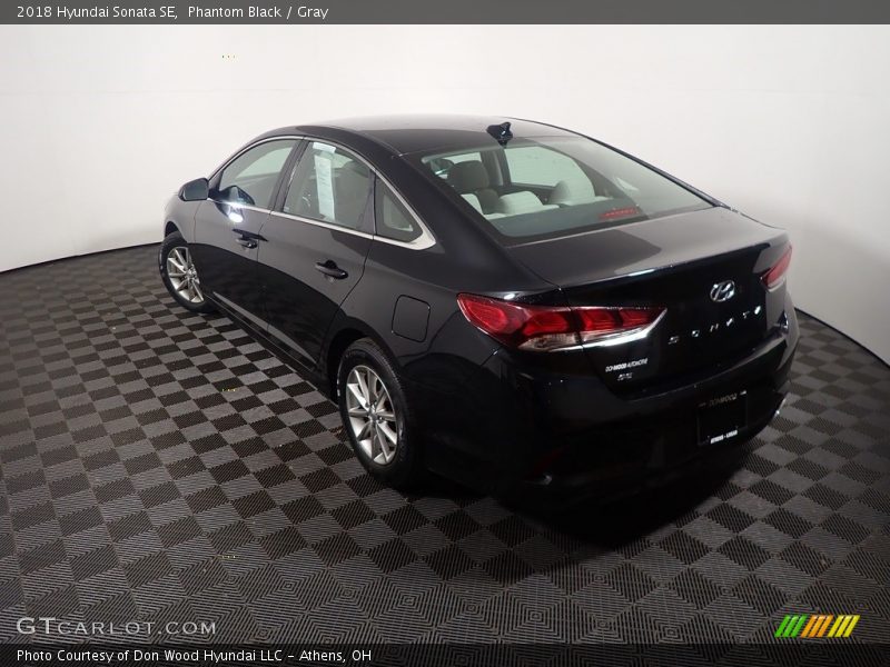 Phantom Black / Gray 2018 Hyundai Sonata SE