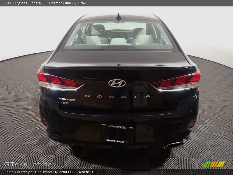 Phantom Black / Gray 2018 Hyundai Sonata SE