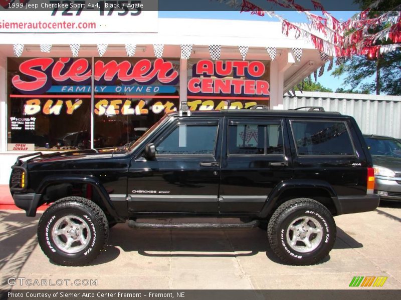 Black / Agate 1999 Jeep Cherokee Sport 4x4