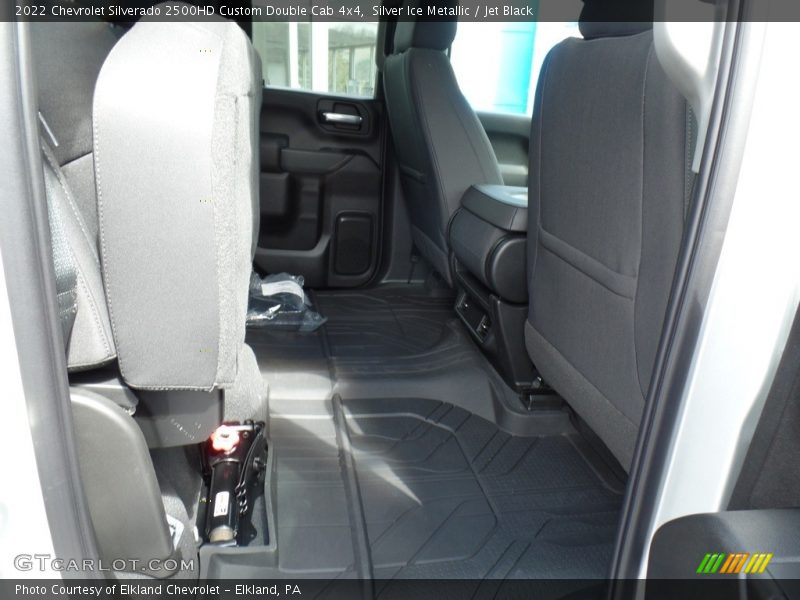 Silver Ice Metallic / Jet Black 2022 Chevrolet Silverado 2500HD Custom Double Cab 4x4