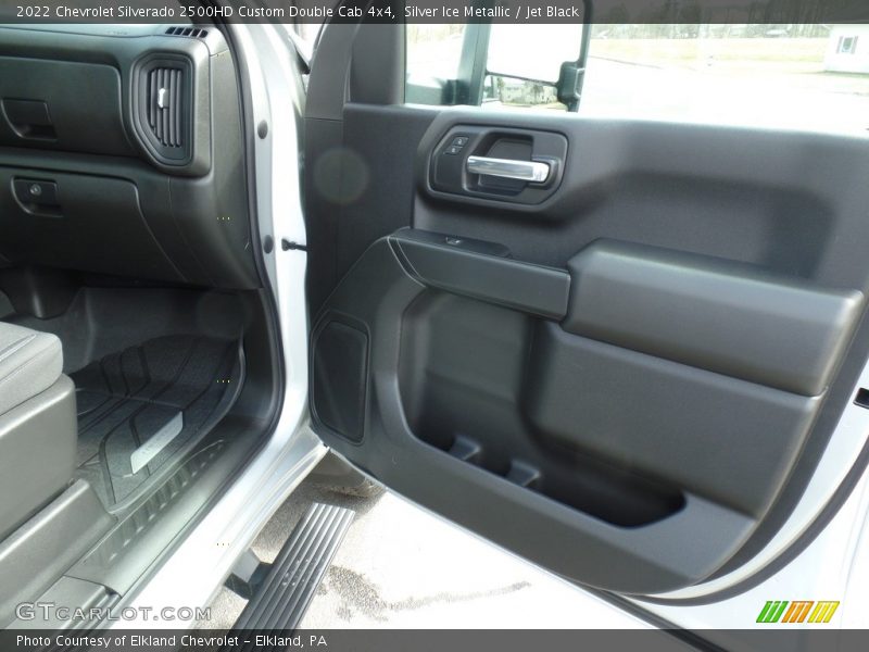 Silver Ice Metallic / Jet Black 2022 Chevrolet Silverado 2500HD Custom Double Cab 4x4