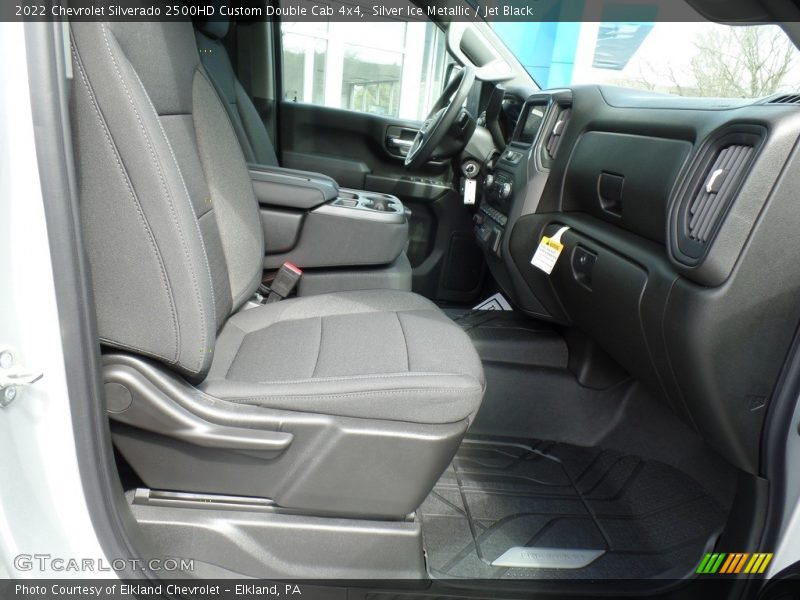 Silver Ice Metallic / Jet Black 2022 Chevrolet Silverado 2500HD Custom Double Cab 4x4