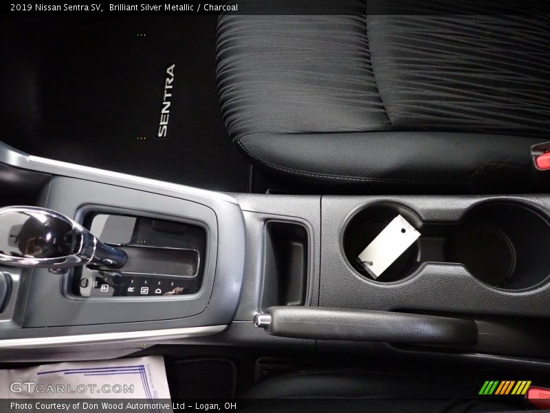 Brilliant Silver Metallic / Charcoal 2019 Nissan Sentra SV