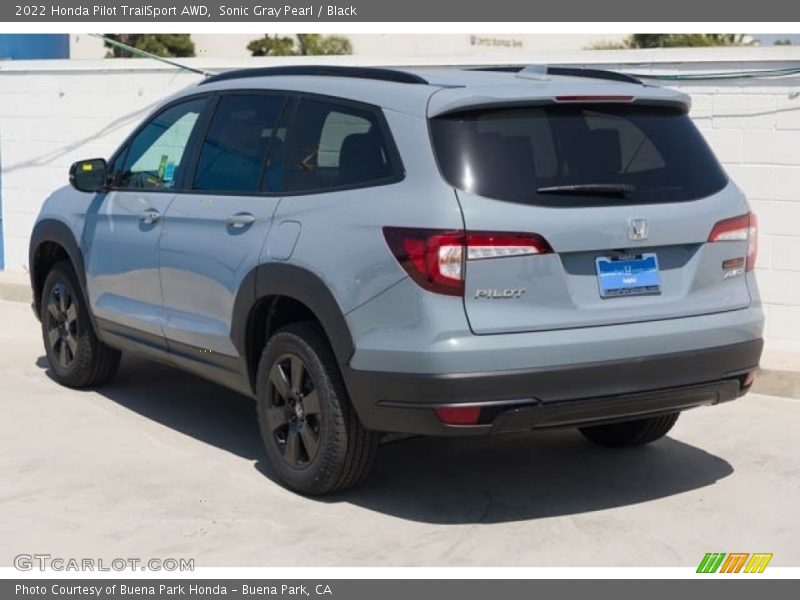Sonic Gray Pearl / Black 2022 Honda Pilot TrailSport AWD
