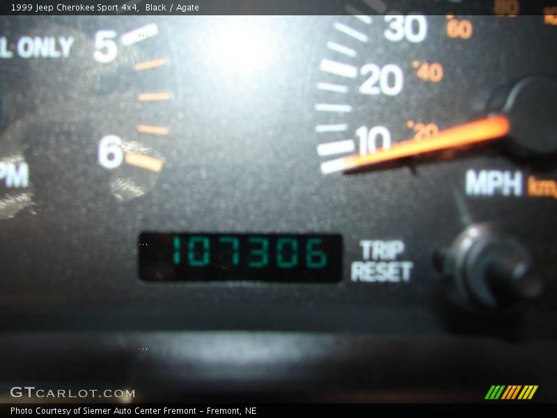 Black / Agate 1999 Jeep Cherokee Sport 4x4