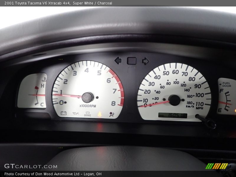 Super White / Charcoal 2001 Toyota Tacoma V6 Xtracab 4x4