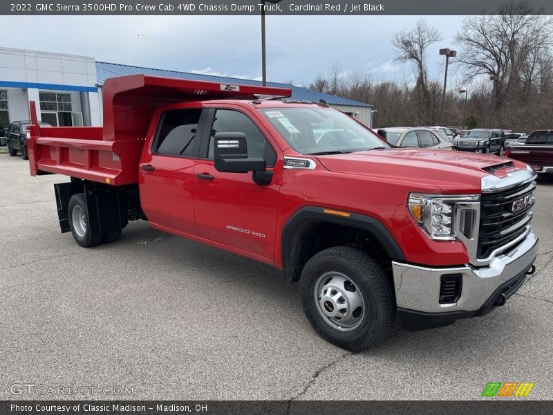 Front 3/4 View of 2022 Sierra 3500HD Pro Crew Cab 4WD Chassis Dump Truck