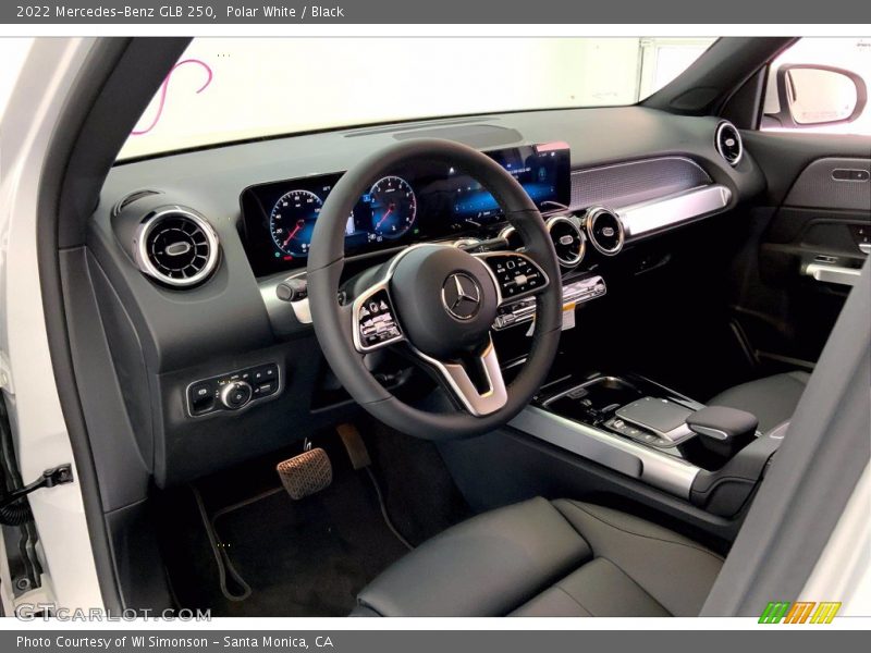 Front Seat of 2022 GLB 250