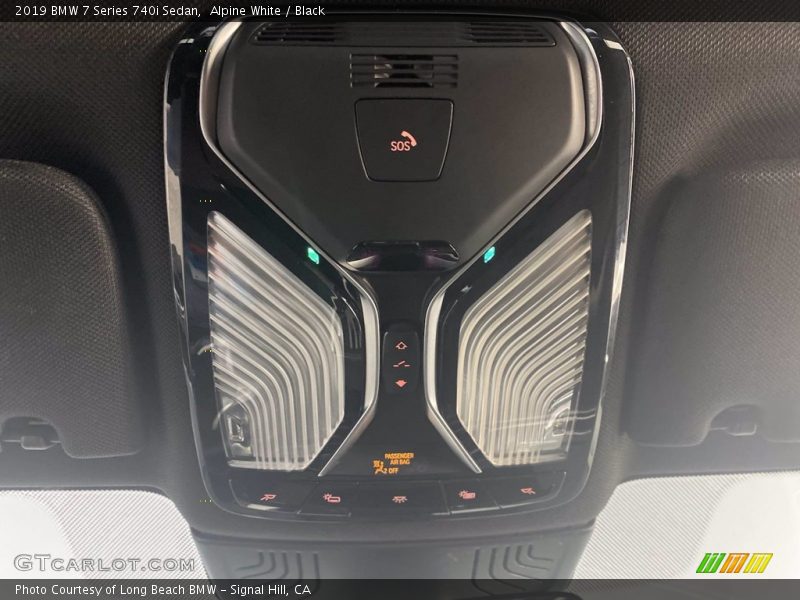 Alpine White / Black 2019 BMW 7 Series 740i Sedan