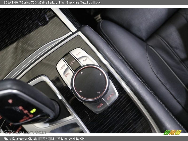 Black Sapphire Metallic / Black 2019 BMW 7 Series 750i xDrive Sedan