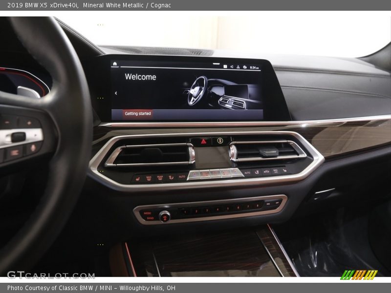 Mineral White Metallic / Cognac 2019 BMW X5 xDrive40i