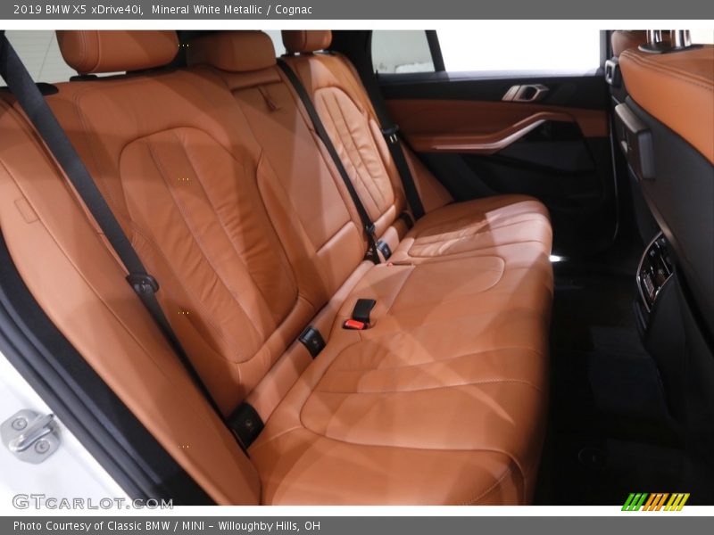 Mineral White Metallic / Cognac 2019 BMW X5 xDrive40i