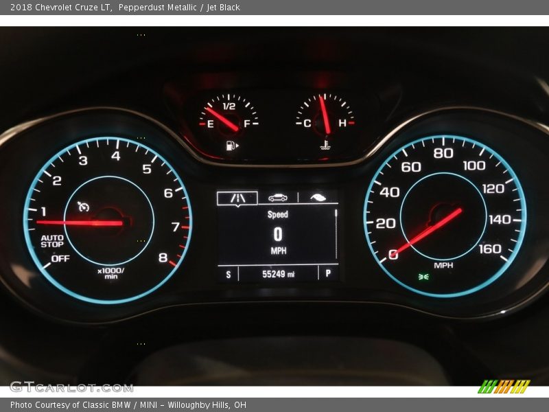 Pepperdust Metallic / Jet Black 2018 Chevrolet Cruze LT