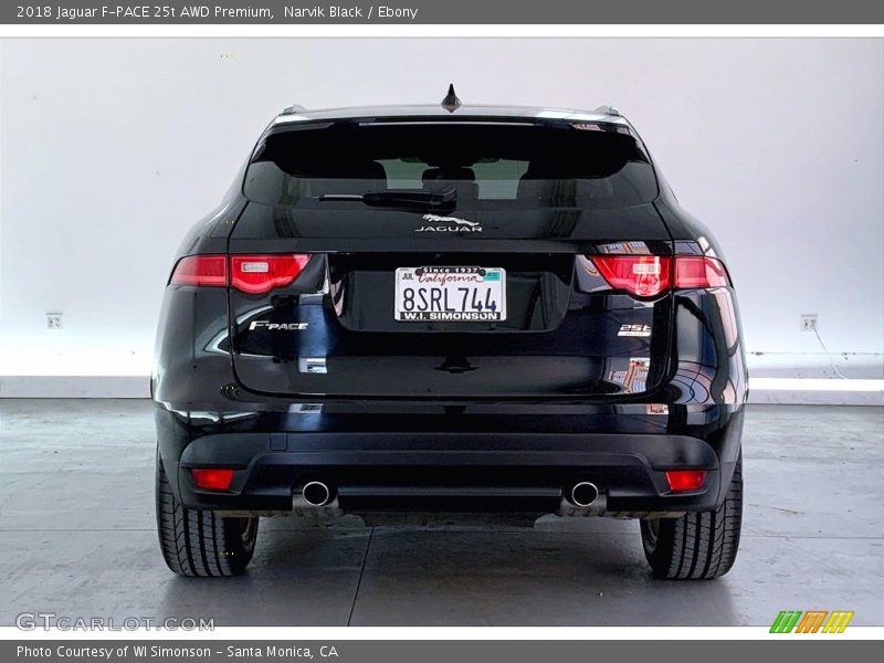 Narvik Black / Ebony 2018 Jaguar F-PACE 25t AWD Premium