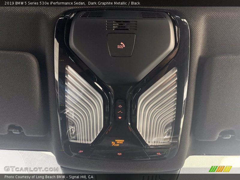 Dark Graphite Metallic / Black 2019 BMW 5 Series 530e iPerformance Sedan