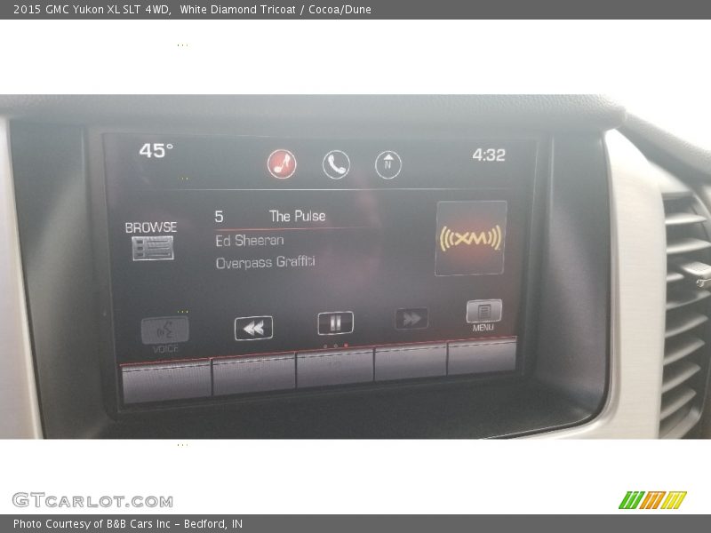 White Diamond Tricoat / Cocoa/Dune 2015 GMC Yukon XL SLT 4WD