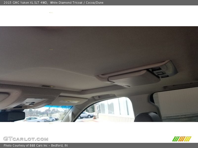 White Diamond Tricoat / Cocoa/Dune 2015 GMC Yukon XL SLT 4WD