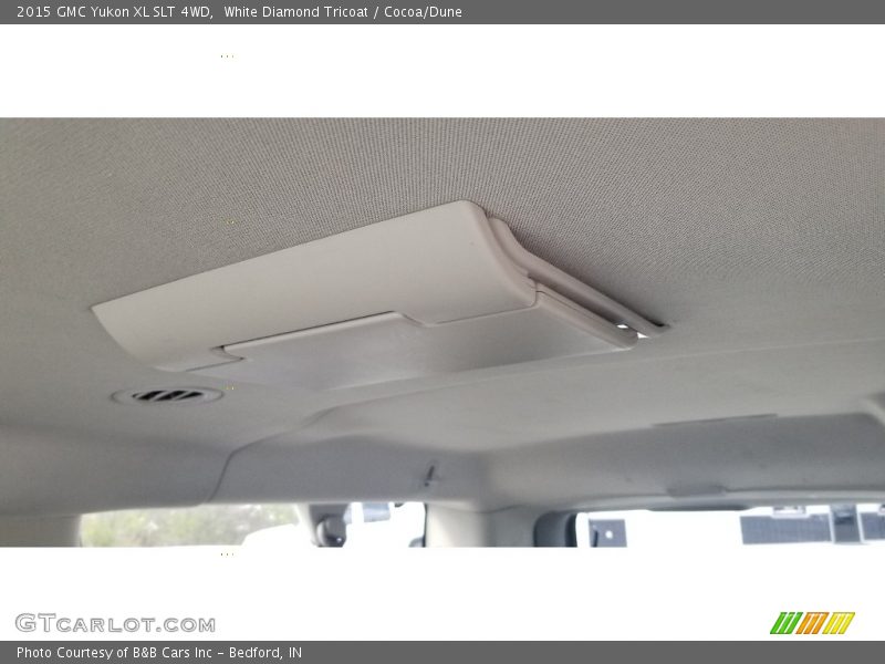 White Diamond Tricoat / Cocoa/Dune 2015 GMC Yukon XL SLT 4WD
