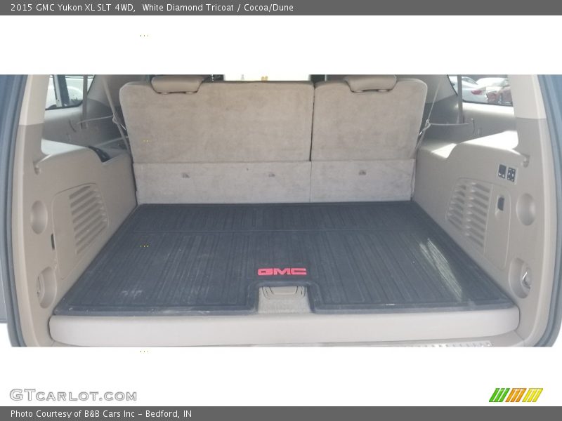 White Diamond Tricoat / Cocoa/Dune 2015 GMC Yukon XL SLT 4WD