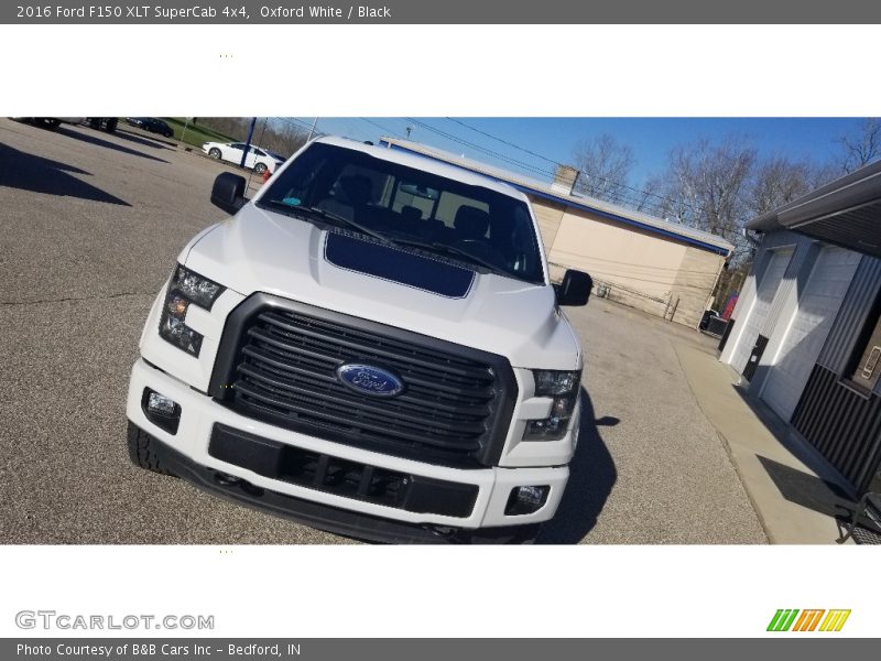 Oxford White / Black 2016 Ford F150 XLT SuperCab 4x4