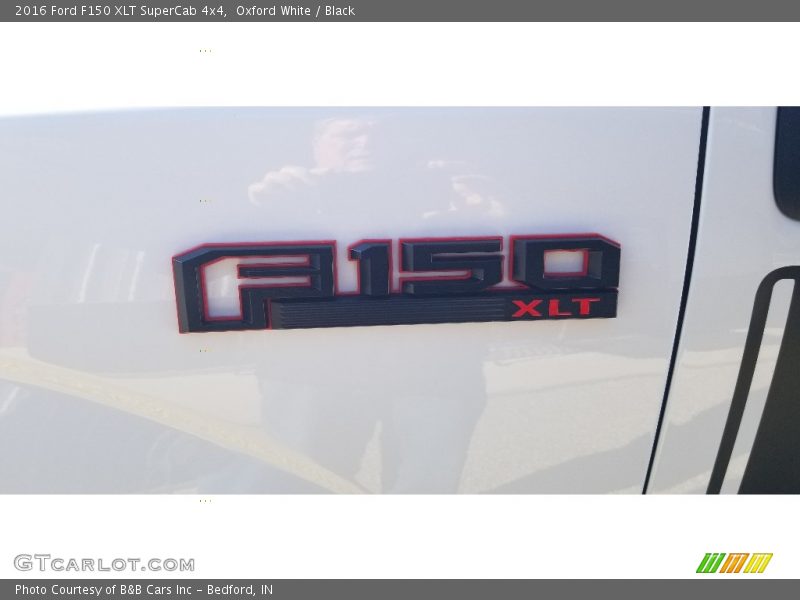 Oxford White / Black 2016 Ford F150 XLT SuperCab 4x4