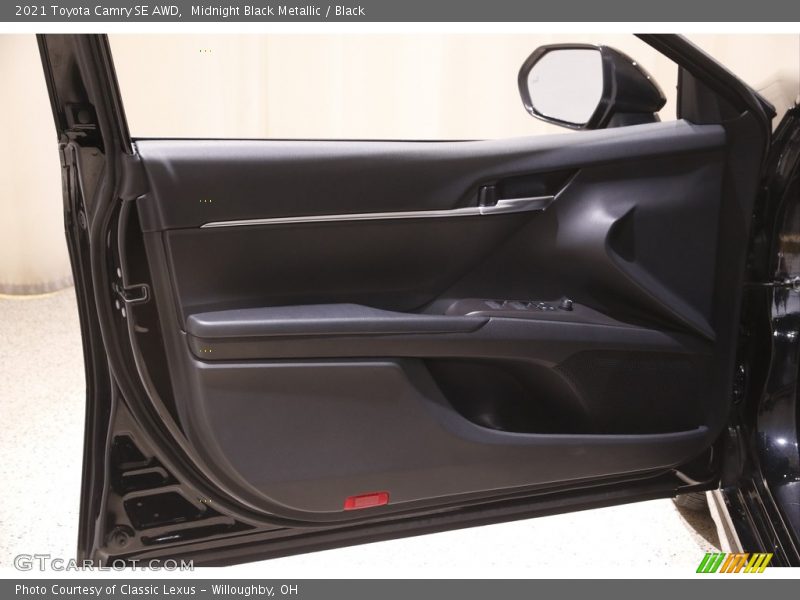 Midnight Black Metallic / Black 2021 Toyota Camry SE AWD