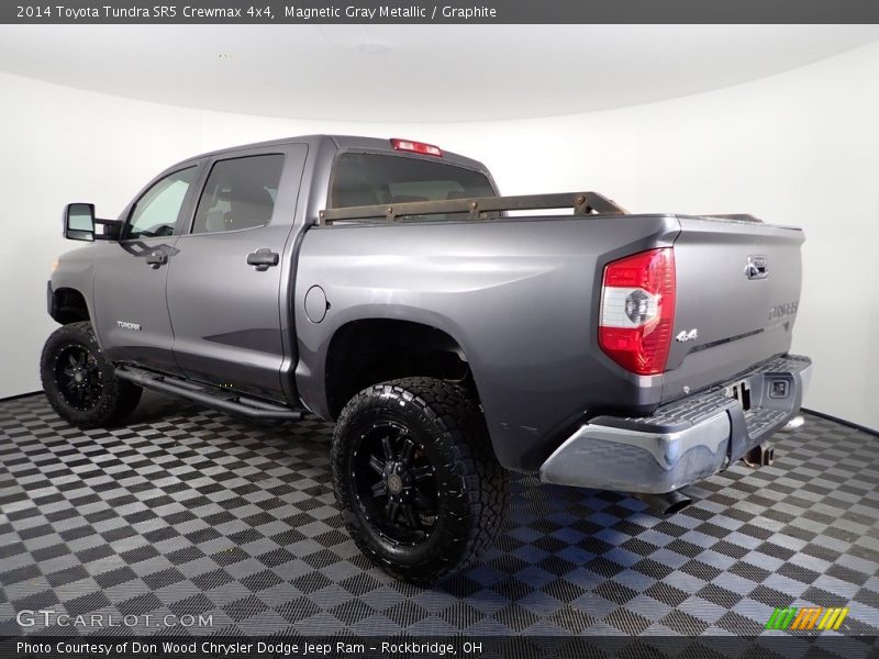 Magnetic Gray Metallic / Graphite 2014 Toyota Tundra SR5 Crewmax 4x4