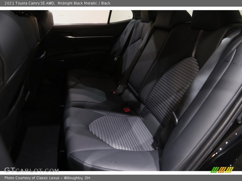 Midnight Black Metallic / Black 2021 Toyota Camry SE AWD