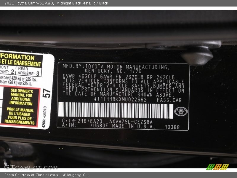 Midnight Black Metallic / Black 2021 Toyota Camry SE AWD