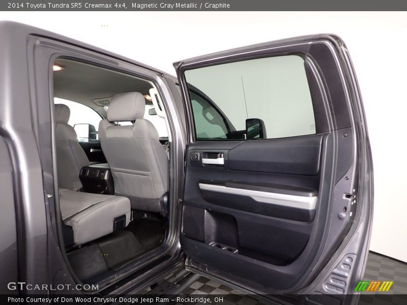 Magnetic Gray Metallic / Graphite 2014 Toyota Tundra SR5 Crewmax 4x4