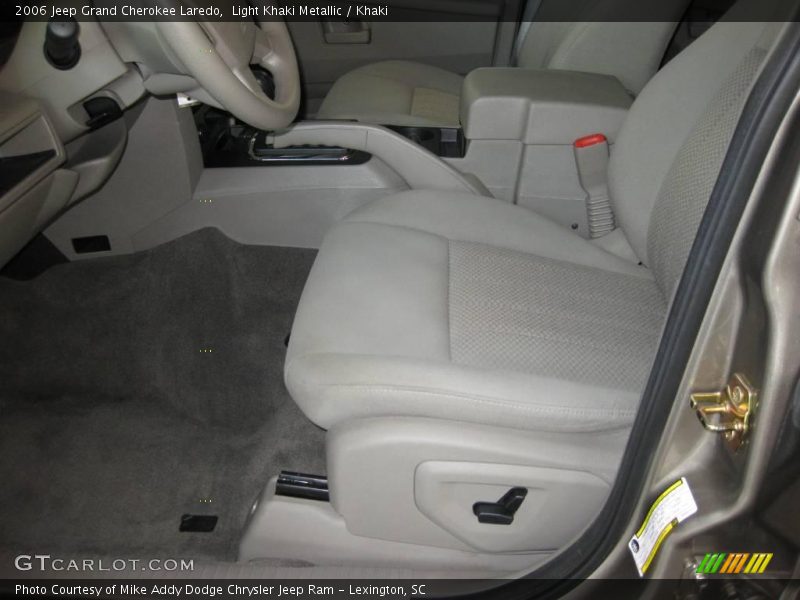Light Khaki Metallic / Khaki 2006 Jeep Grand Cherokee Laredo