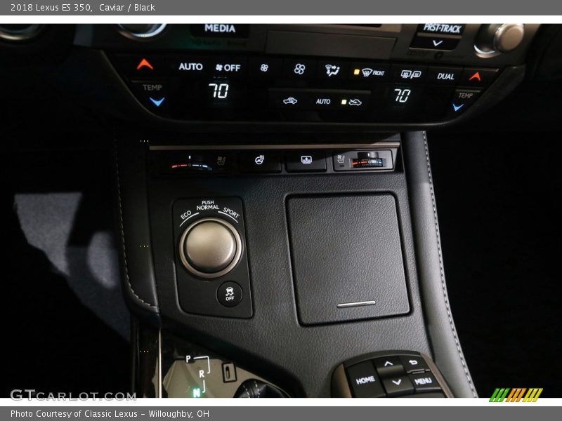 Caviar / Black 2018 Lexus ES 350