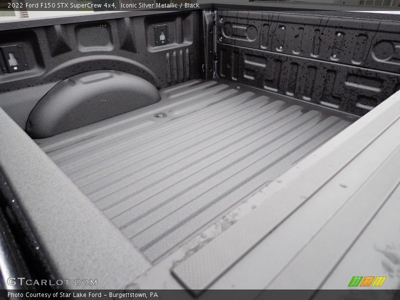 Iconic Silver Metallic / Black 2022 Ford F150 STX SuperCrew 4x4