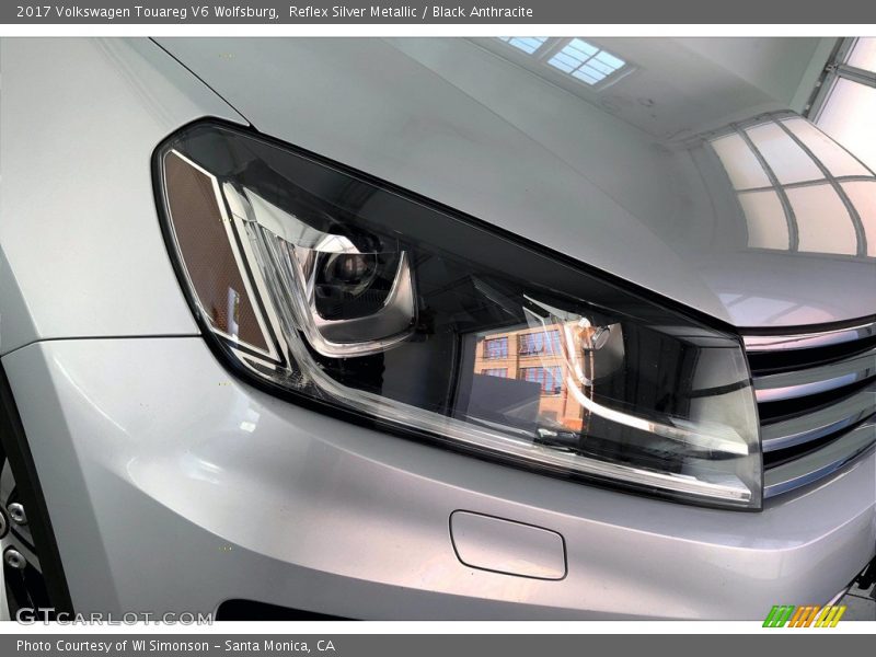 Reflex Silver Metallic / Black Anthracite 2017 Volkswagen Touareg V6 Wolfsburg