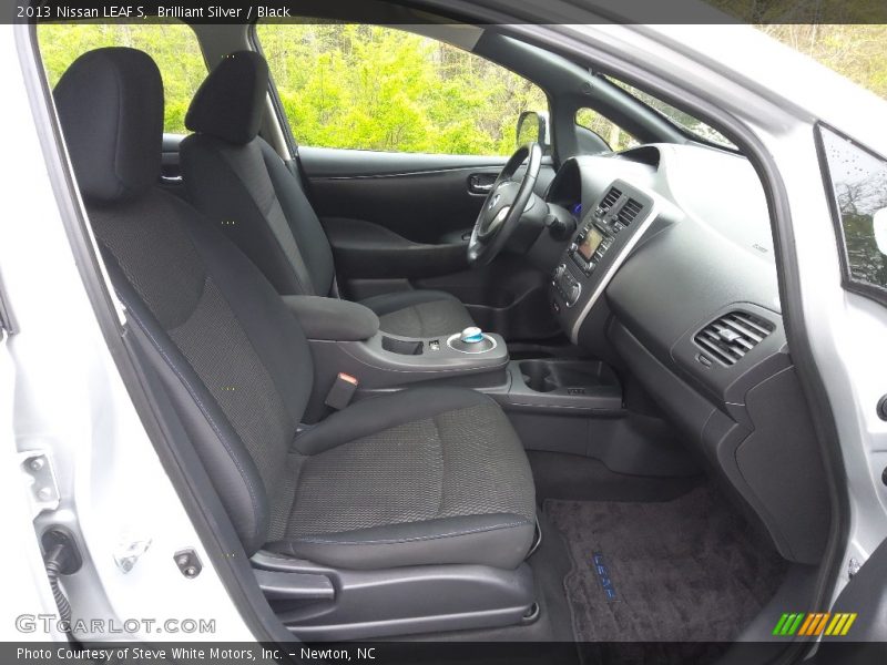 Brilliant Silver / Black 2013 Nissan LEAF S