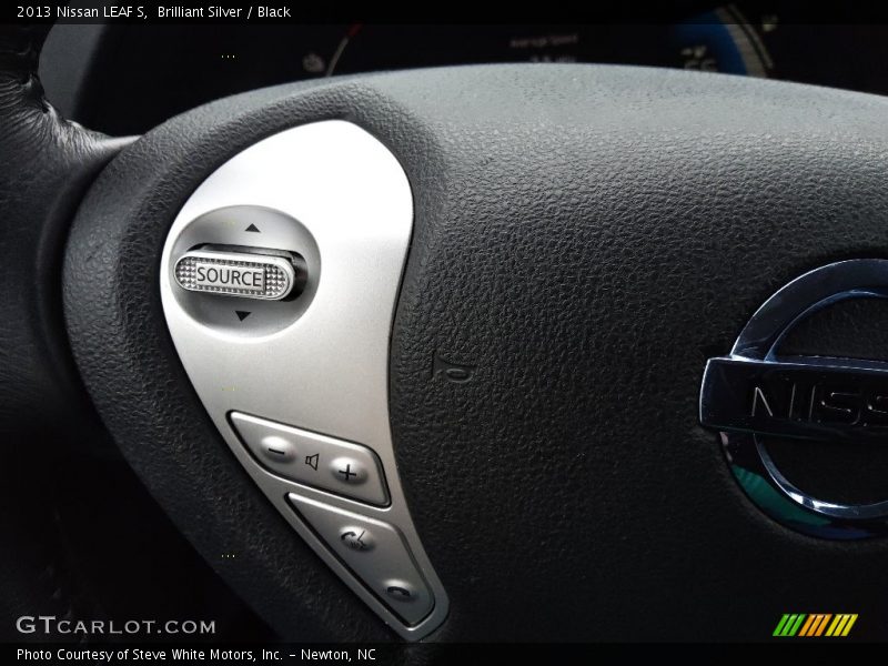 Brilliant Silver / Black 2013 Nissan LEAF S
