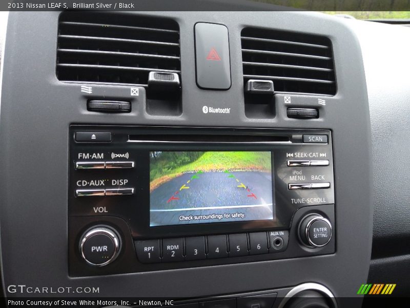 Brilliant Silver / Black 2013 Nissan LEAF S