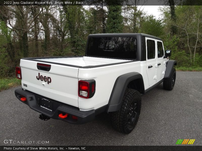 Bright White / Black 2022 Jeep Gladiator Mojave 4x4