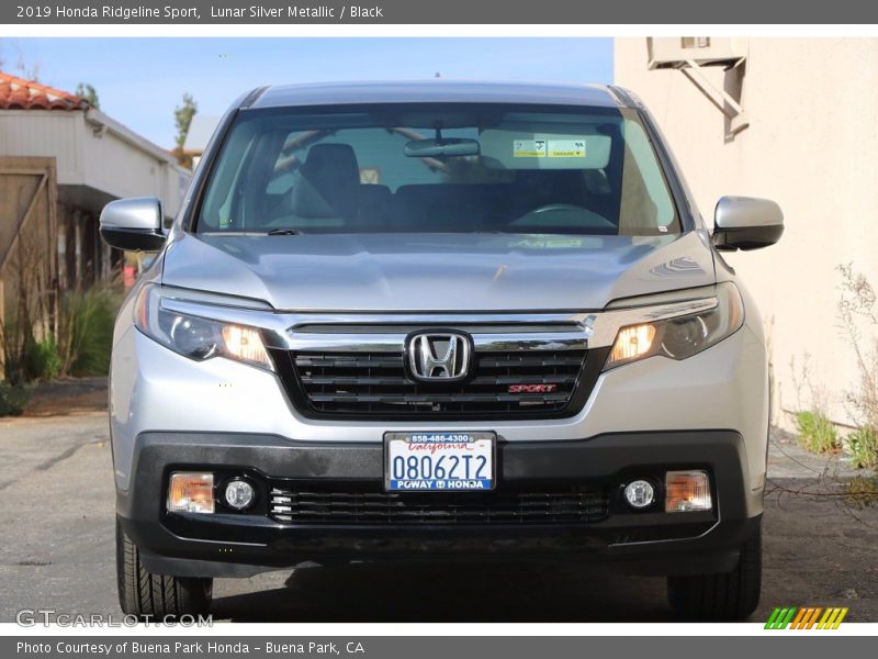 Lunar Silver Metallic / Black 2019 Honda Ridgeline Sport