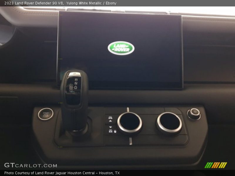  2023 Defender 90 V8 8 Speed Automatic Shifter