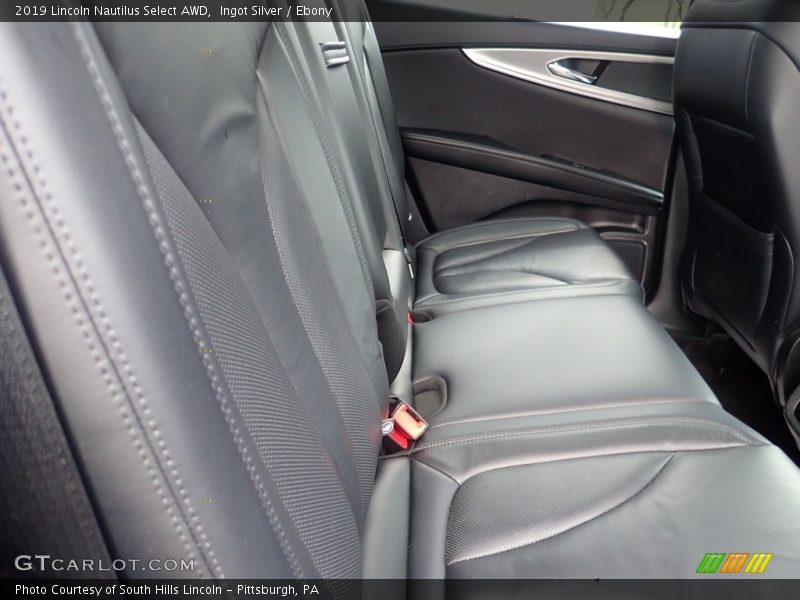 Ingot Silver / Ebony 2019 Lincoln Nautilus Select AWD